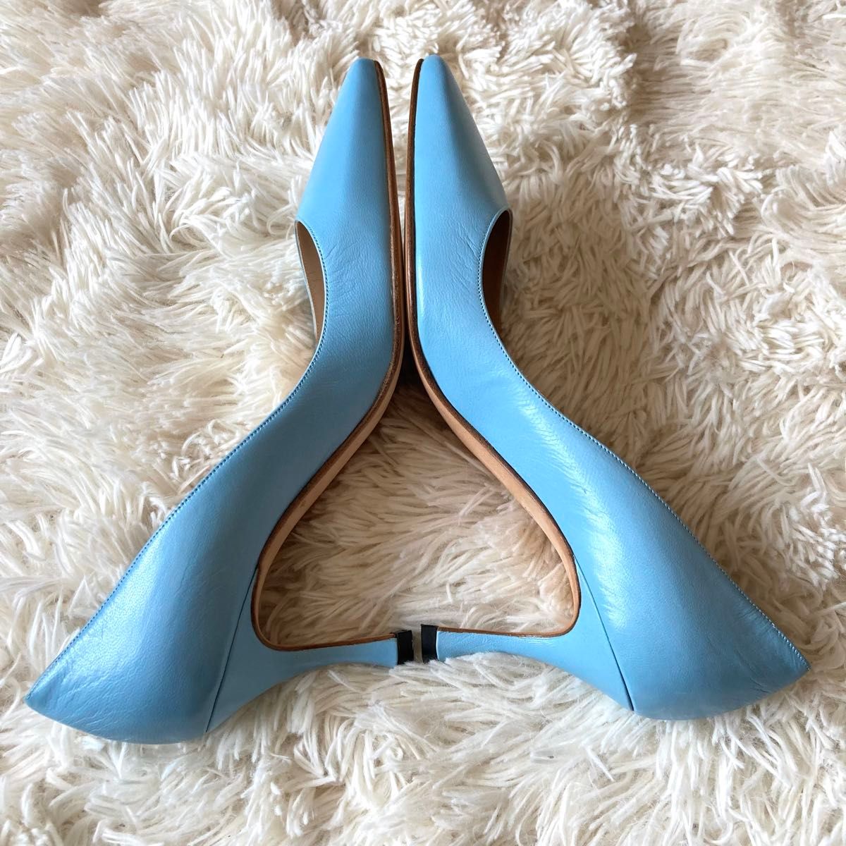 マノロブラニク パンプス ポインテッド ハイヒール 水色 スカイ マノロブラニク パンプス ポインテッド ハイヒール 水色 スカイ