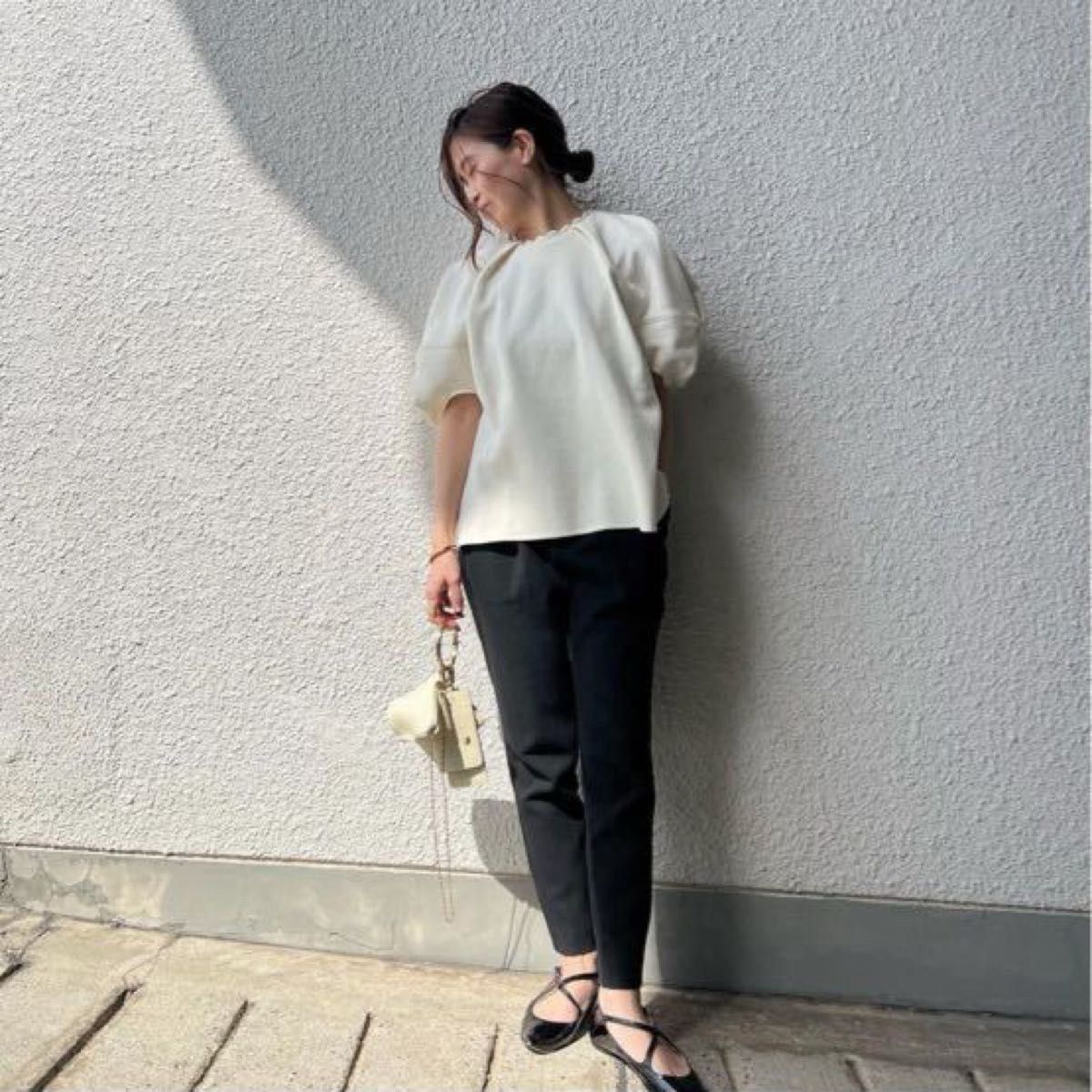 新品タグ付】ella selectshop STORYコラボ 衿スカラップトップス 新品タグ付】ella selectshop STORYコラボ 衿スカラップトップス