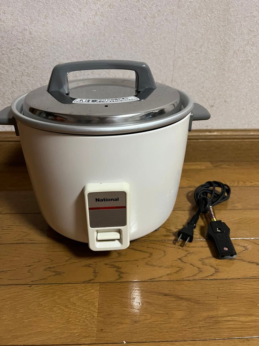 炊飯器・昭和レトロ約30年前|Yahoo!フリマ(旧PayPayフリマ) 炊飯器・昭和レトロ約30年前|Yahoo!フリマ(旧PayPayフリマ)