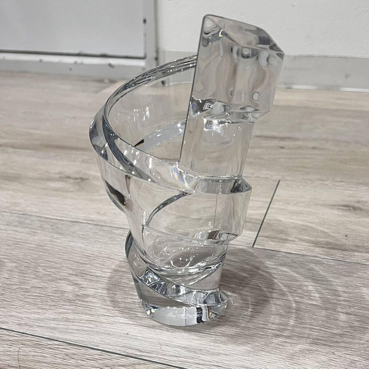 バカラ スパイラル クリスタル 花瓶 20cm Baccarat キッチン、食器 バカラ スパイラル クリスタル 花瓶 20cm Baccarat キッチン、食器