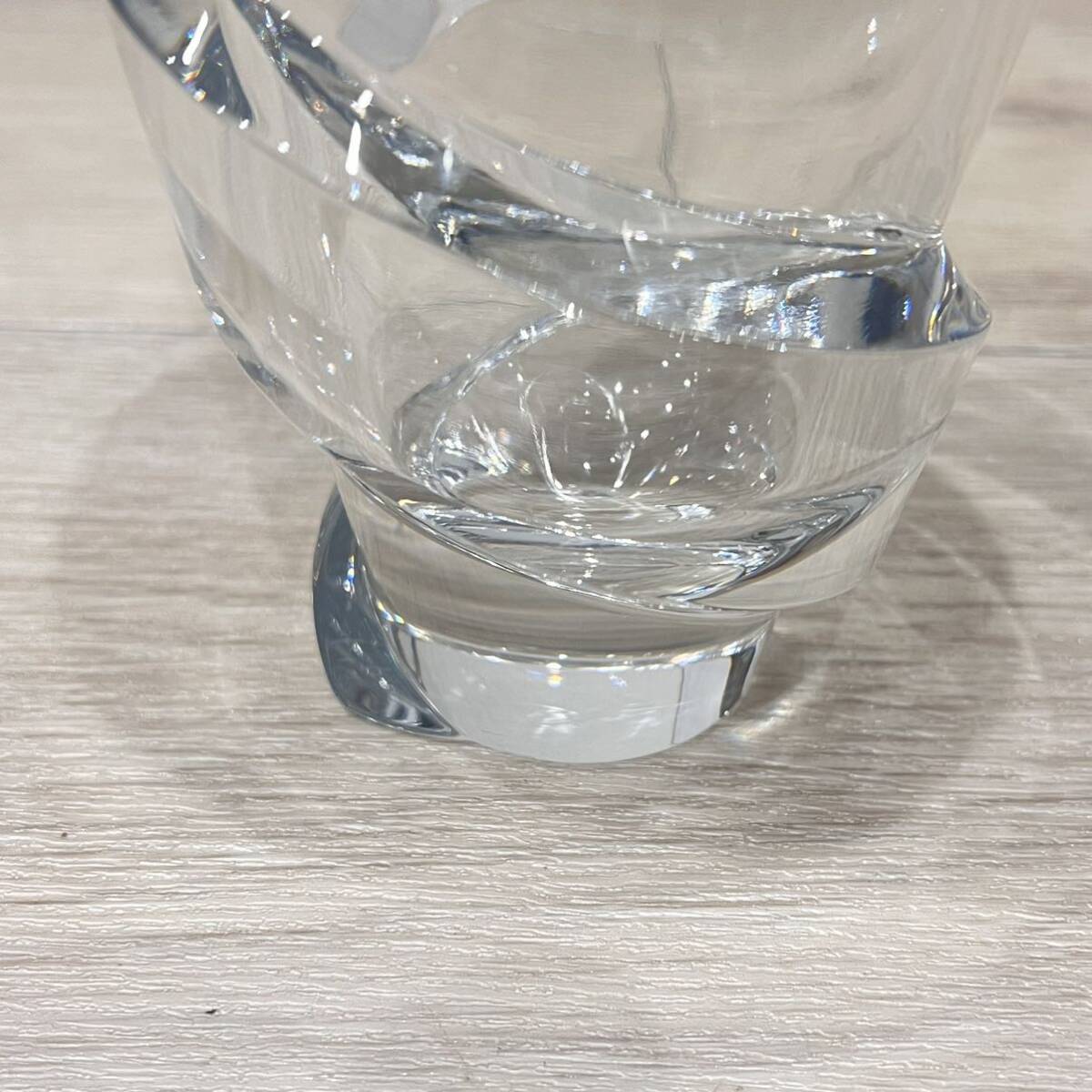 バカラ スパイラル クリスタル 花瓶 20cm Baccarat キッチン、食器 バカラ スパイラル クリスタル 花瓶 20cm Baccarat キッチン、食器