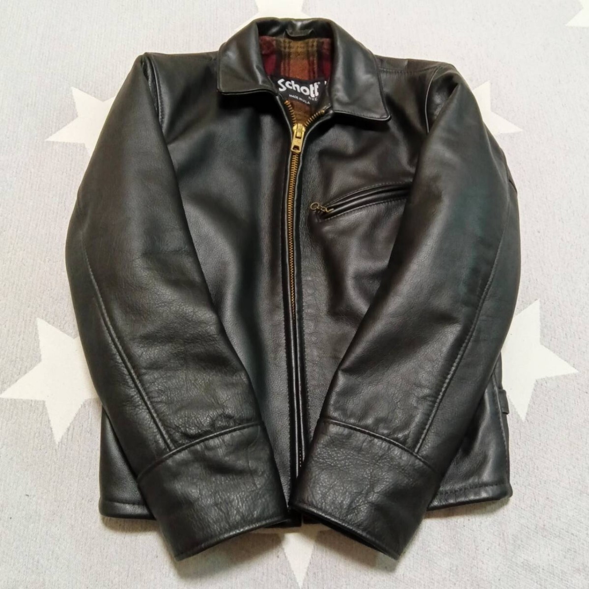 美品 米国製 SCHOTT ライダースジャケット 681 肉厚 牛革 36 美品 米国製 SCHOTT ライダースジャケット 681 肉厚 牛革 36