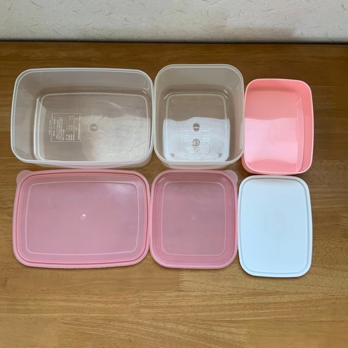 食品保存容器 新品(冷凍・レンジ可)含む タッパーウェア11個 食品保存容器 新品(冷凍・レンジ可)含む タッパーウェア11個