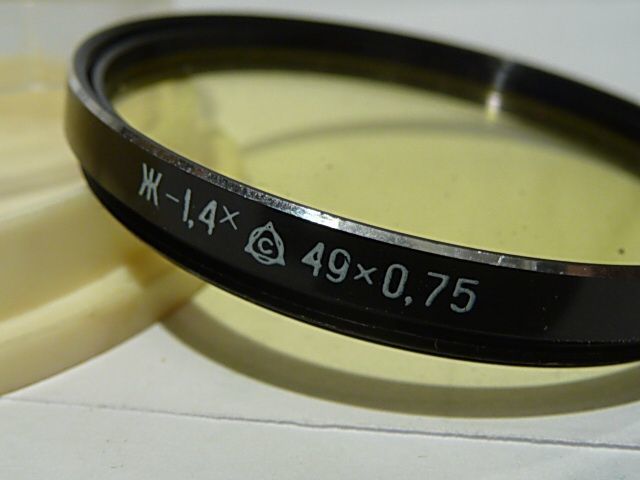 . yellow color filter 49X0,75MM SONNAR JUPITER TESSAR #66A