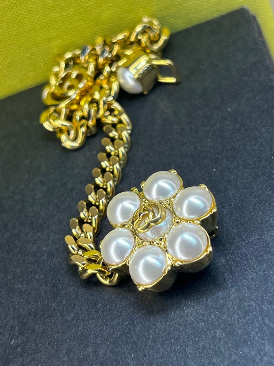 超美品 GUCCI グッチ ブレスレット ダブルG フラワー 花 超美品 GUCCI グッチ ブレスレット ダブルG フラワー 花