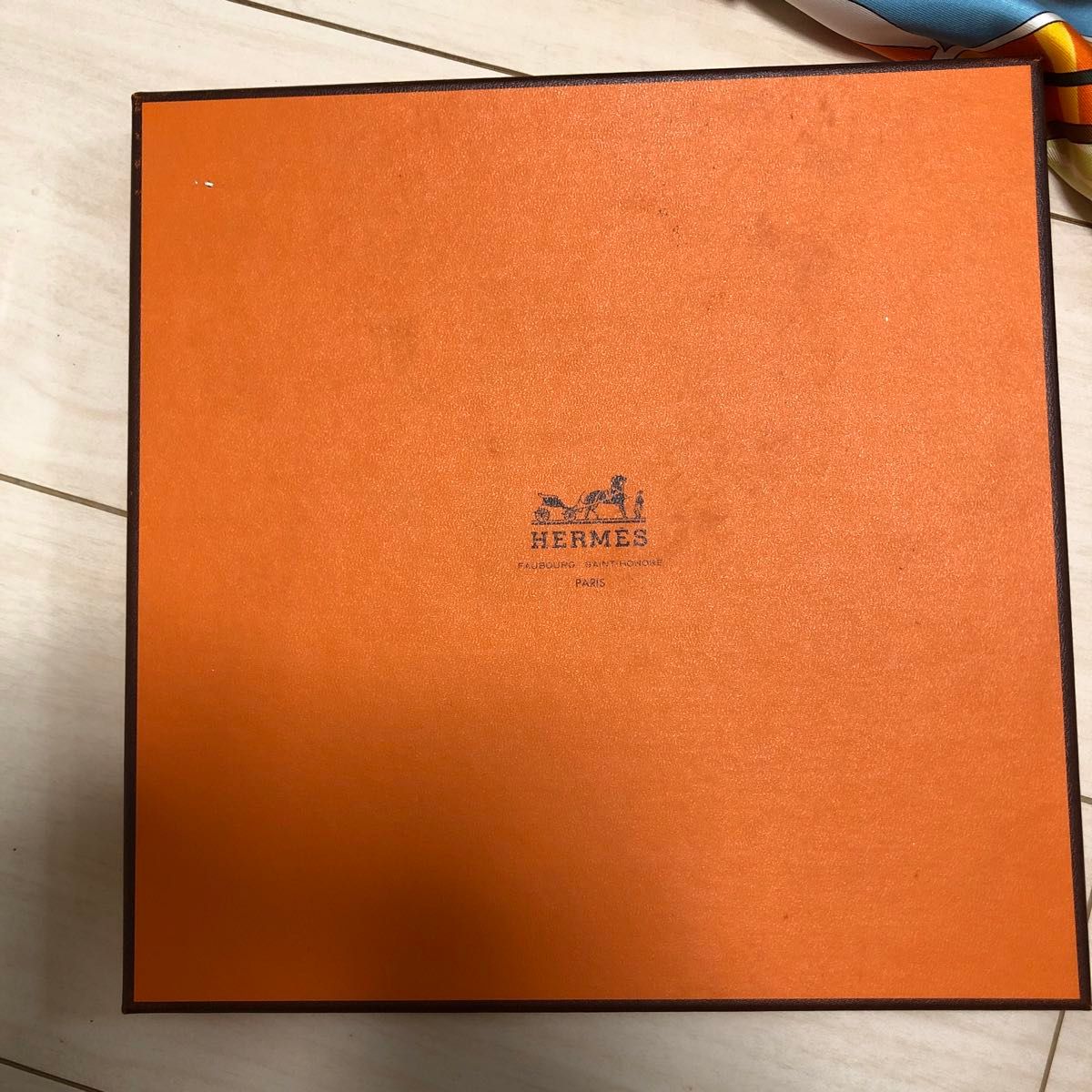 未使用保管品 エルメス カレ 90 スカーフ 黄色オレンジ 船ヨット 未使用保管品 エルメス カレ 90 スカーフ 黄色オレンジ 船ヨット