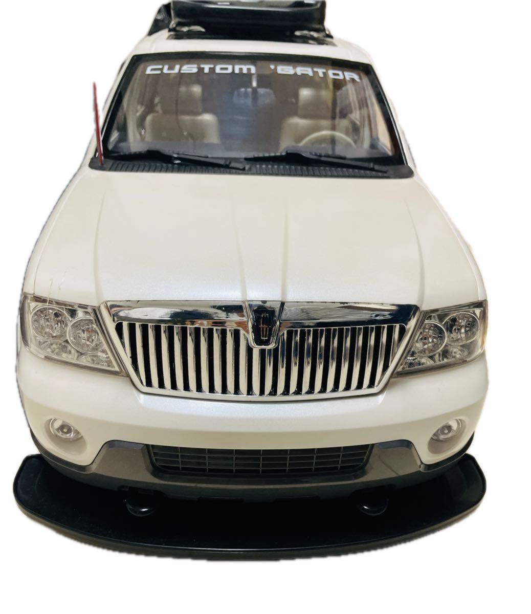 1/6スケールラジコン リンカーンナビゲーター 大型ラジコン LINCOLN NAVIGATORフルファクション 1/6スケールラジコン リンカーンナビゲーター 大型ラジコン LINCOLN NAVIGATORフルファクション