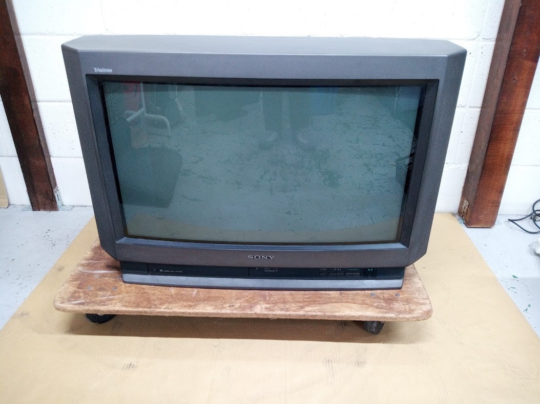 〇【引取限定】ソニー 1996年製トリニトロンカラーテレビ KV 〇【引取限定】ソニー 1996年製トリニトロンカラーテレビ KV