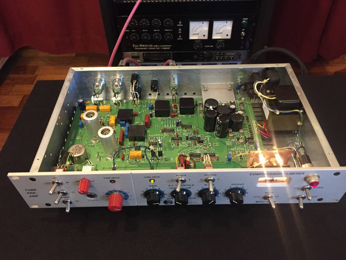 ( name machine height sound quality . ending ) SUMMIT MPC-100A vacuum tube . glue b tube ( GT power tube x 2 ps ). replaced API LA2A NEVE urei 1176 1178 SSL