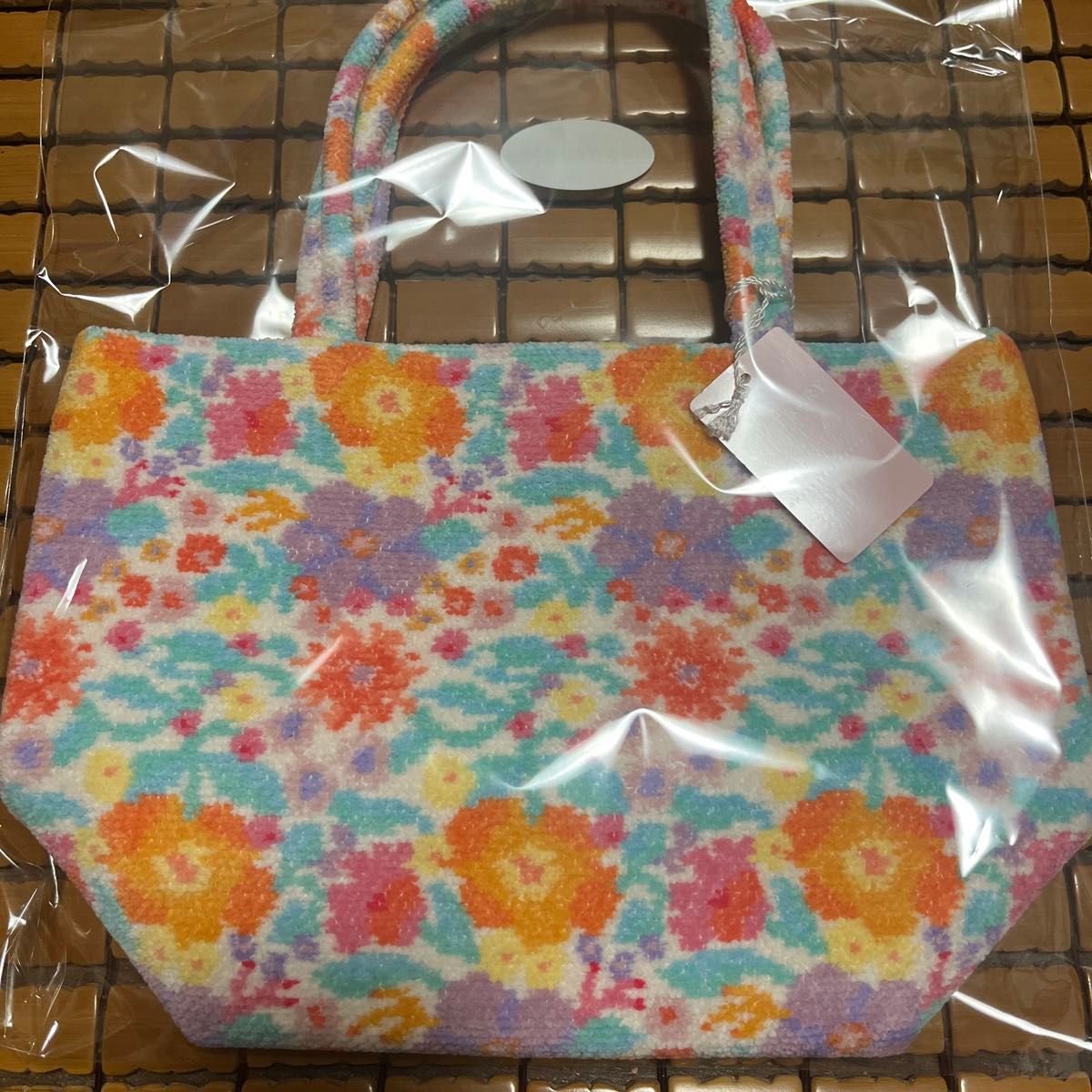 新品 FEILER フェイラー LOVERARY ラブラリー トートバッグ 新品 FEILER フェイラー LOVERARY ラブラリー トートバッグ