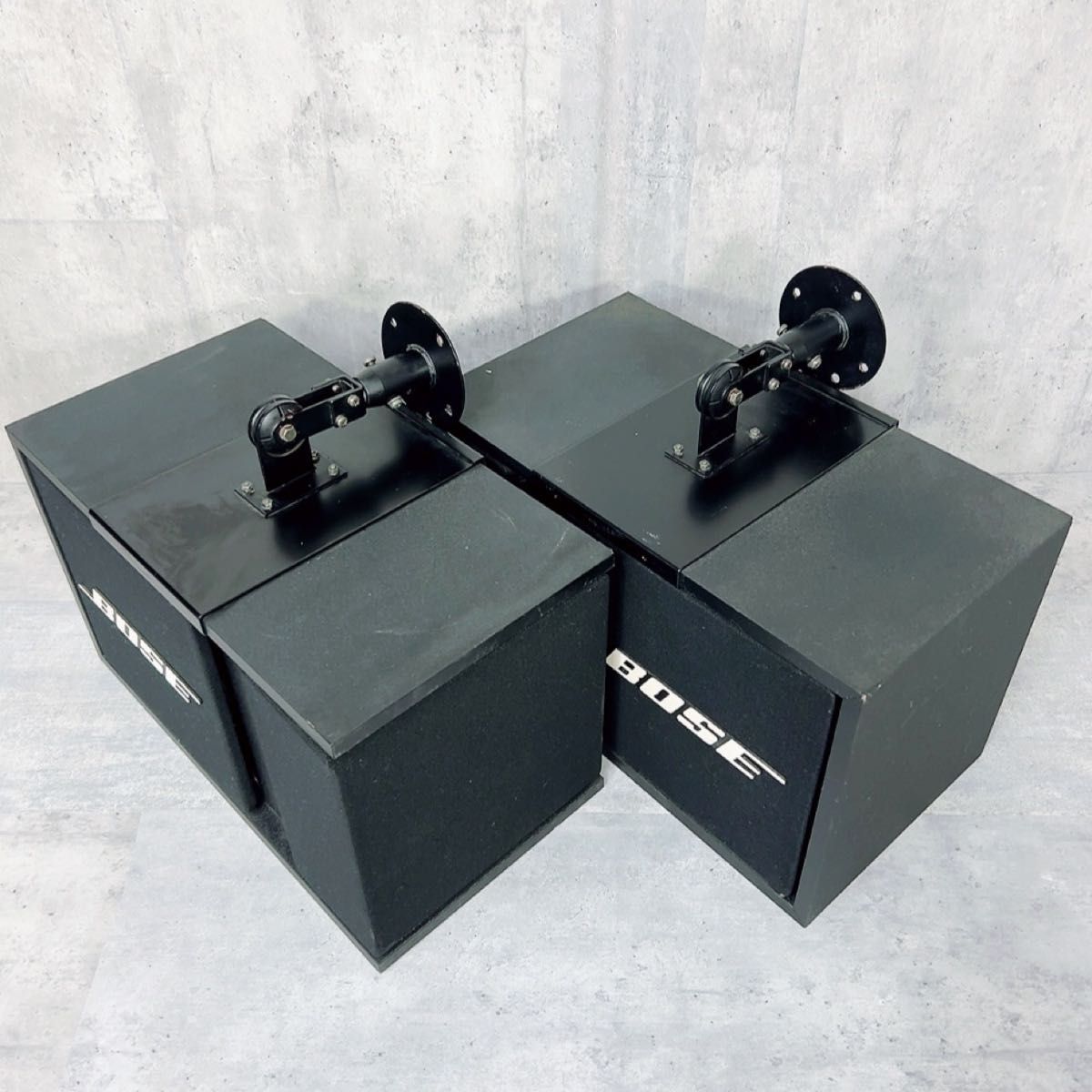 Z538 BOSE ボーズ 301 ミュージックモニター2 スピーカー 天吊 Z538 BOSE ボーズ 301 ミュージックモニター2 スピーカー 天吊