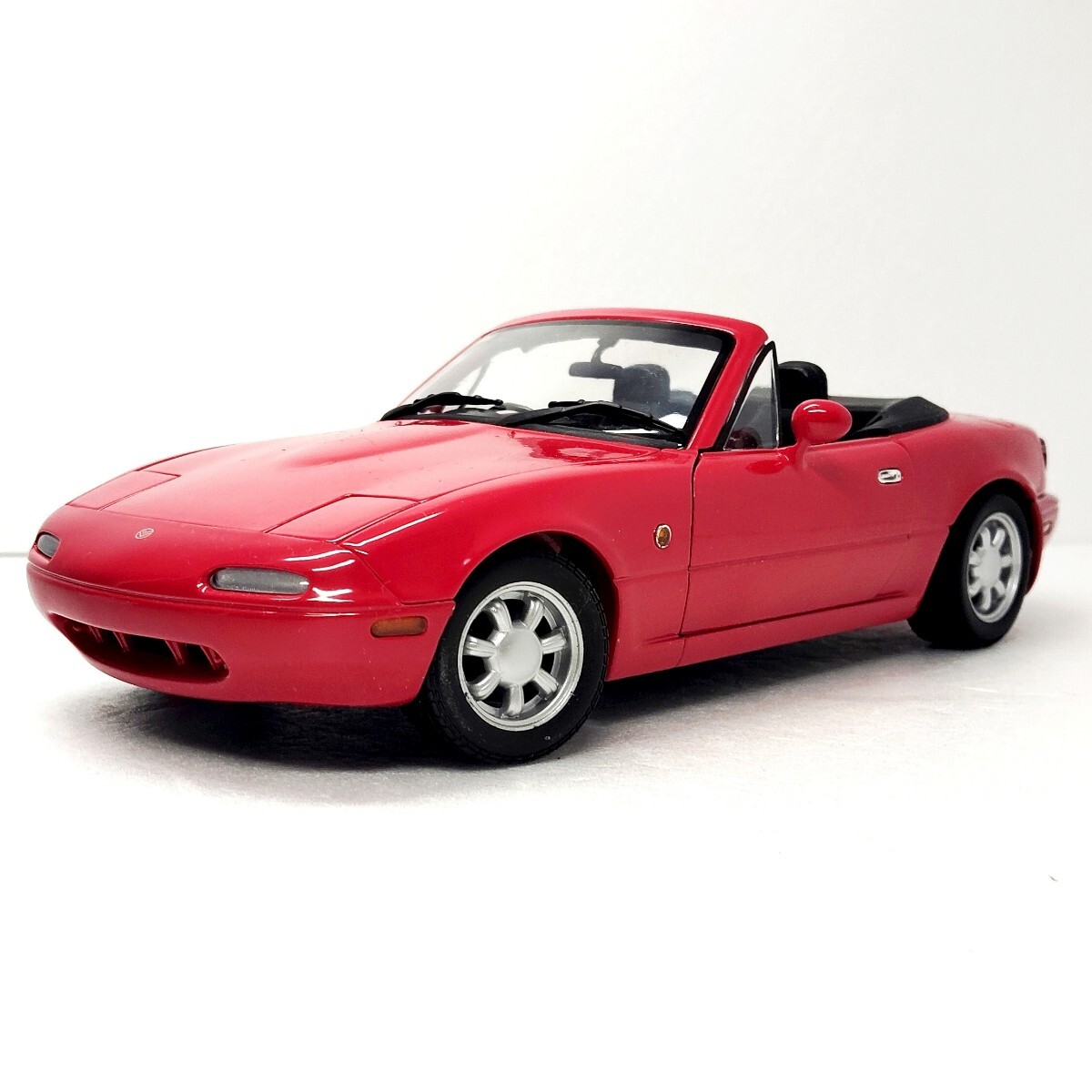 Yahoo!オークション - ギミック多数 1/18 GATE マツダ ユーノス Yahoo!オークション - ギミック多数 1/18 GATE マツダ ユーノス