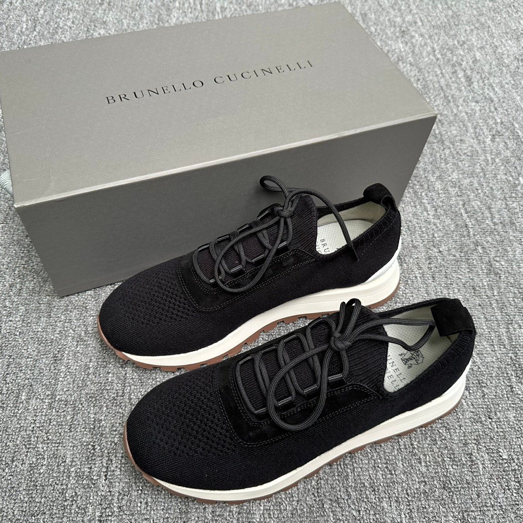 BRUNELLO CUCINELLI ブルネロ クチネリ メンズスニーカー ウォーキングシューズ　ローカット 靴　スポーツ EU43 ブラック 通気性 箱付 夏