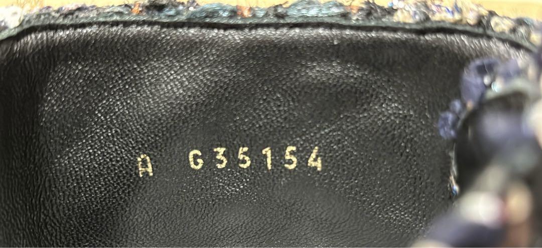 ほぼ新品 極美品 CHANEL シャネル ツイード パール ココマーク ほぼ新品 極美品 CHANEL シャネル ツイード パール ココマーク