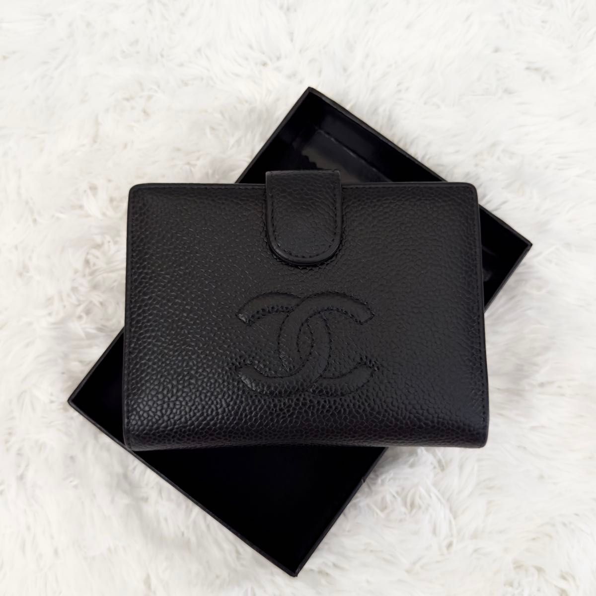 美品 CHANEL シャネル キャビアスキン がま口 ゴールド金具 財布 美品 CHANEL シャネル キャビアスキン がま口 ゴールド金具 財布