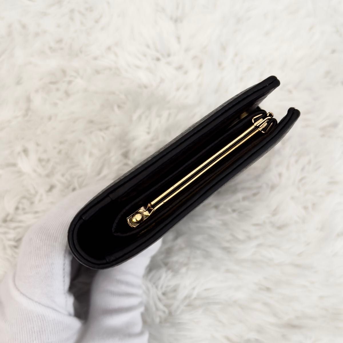 美品 CHANEL シャネル キャビアスキン がま口 ゴールド金具 財布 美品 CHANEL シャネル キャビアスキン がま口 ゴールド金具 財布