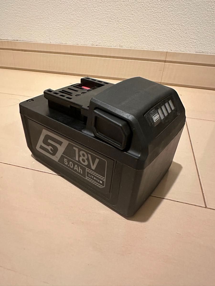 スナップオン 18V5Ah 新型リチウムバッテリーCTB185 未使用新品 スナップオン 18V5Ah 新型リチウムバッテリーCTB185 未使用新品