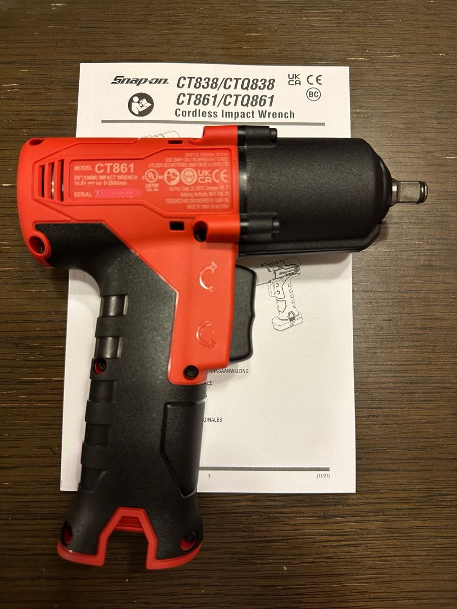 未使用新品 スナップオン 3/8角コードレスインパクト新型 CT861 未使用新品 スナップオン 3/8角コードレスインパクト新型 CT861