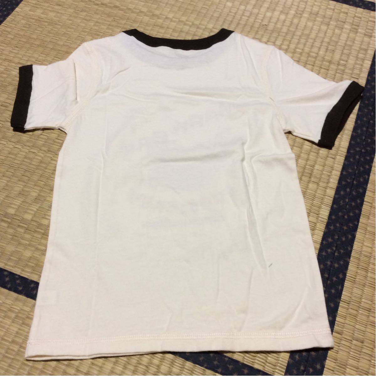 新品　未使用　baby Gap toddler　ギャップ　鮫柄　刺繍入り　半袖Tシャツ　１１０_画像2