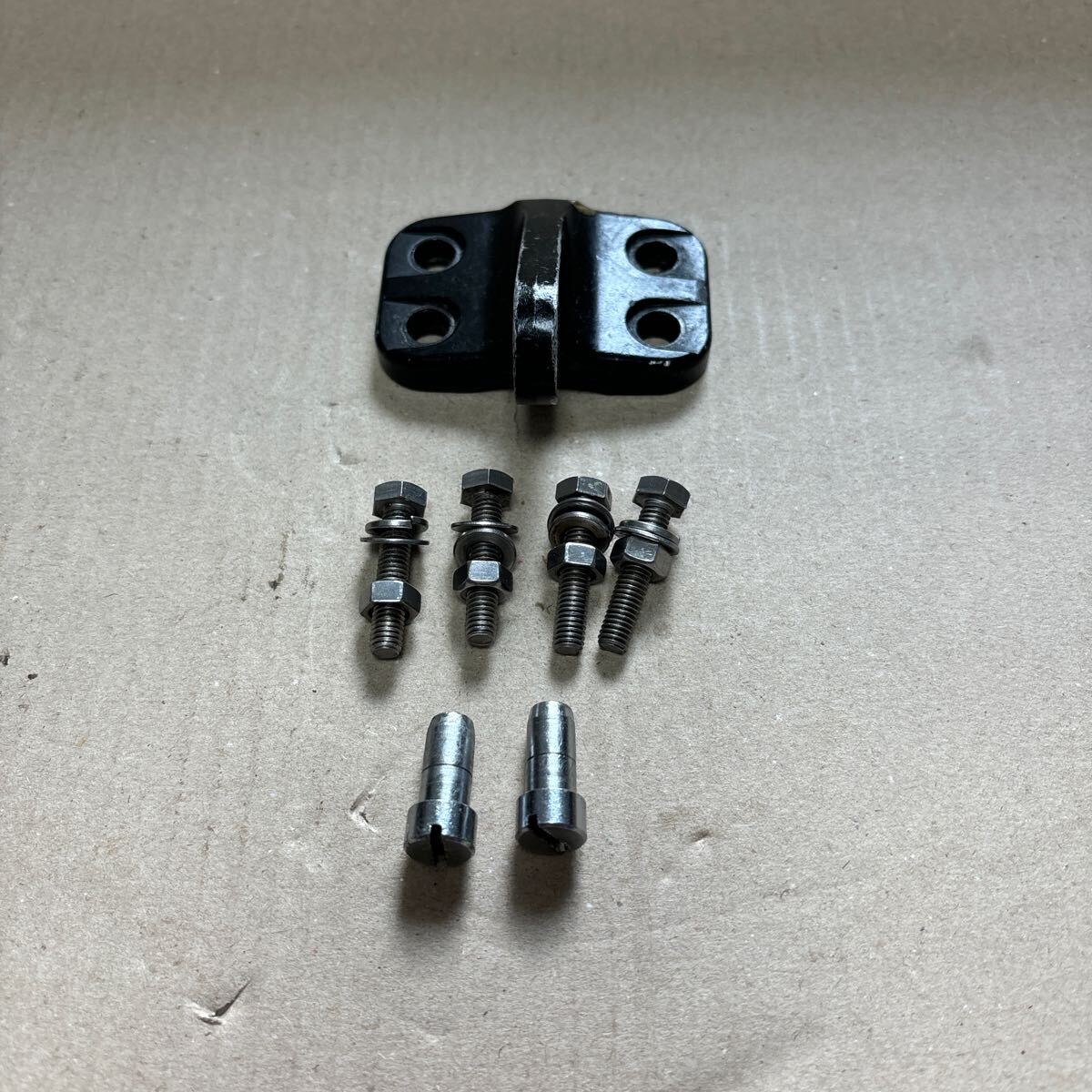 シマノティアグラ　80W ロッドクランプ　ビス2個欠品　中古品