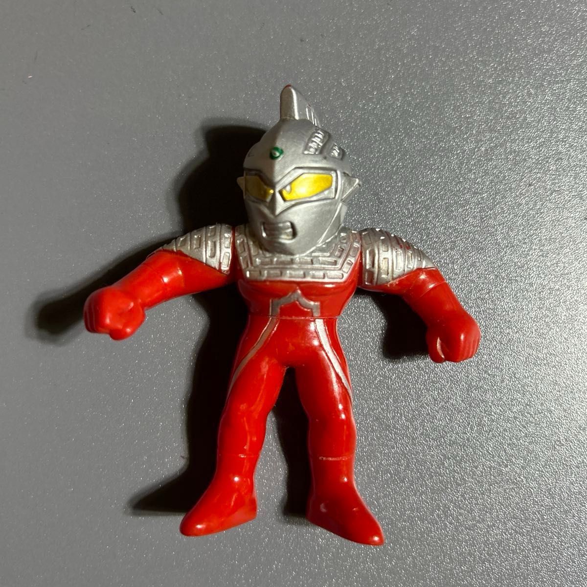 ウルトラマン 超闘士激伝 8体 フィギュア 当時物|Yahoo!フリマ ウルトラマン 超闘士激伝 8体 フィギュア 当時物|Yahoo!フリマ
