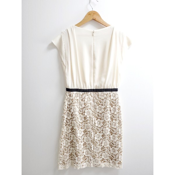  beautiful goods *ANAYI* Anayi do gold Grace One-piece beige short sleeves 