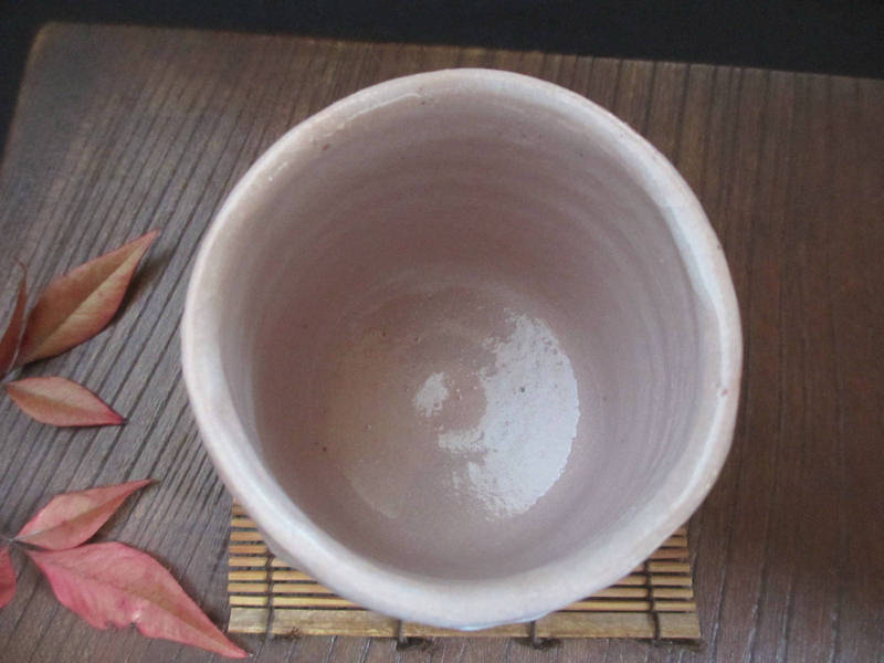 湯呑み 志野 蕨文 湯呑 (共箱) 源九郎窯 加藤健 KA-246 湯飲み 湯呑み 志野 蕨文 湯呑 (共箱) 源九郎窯 加藤健 KA-246 湯飲み