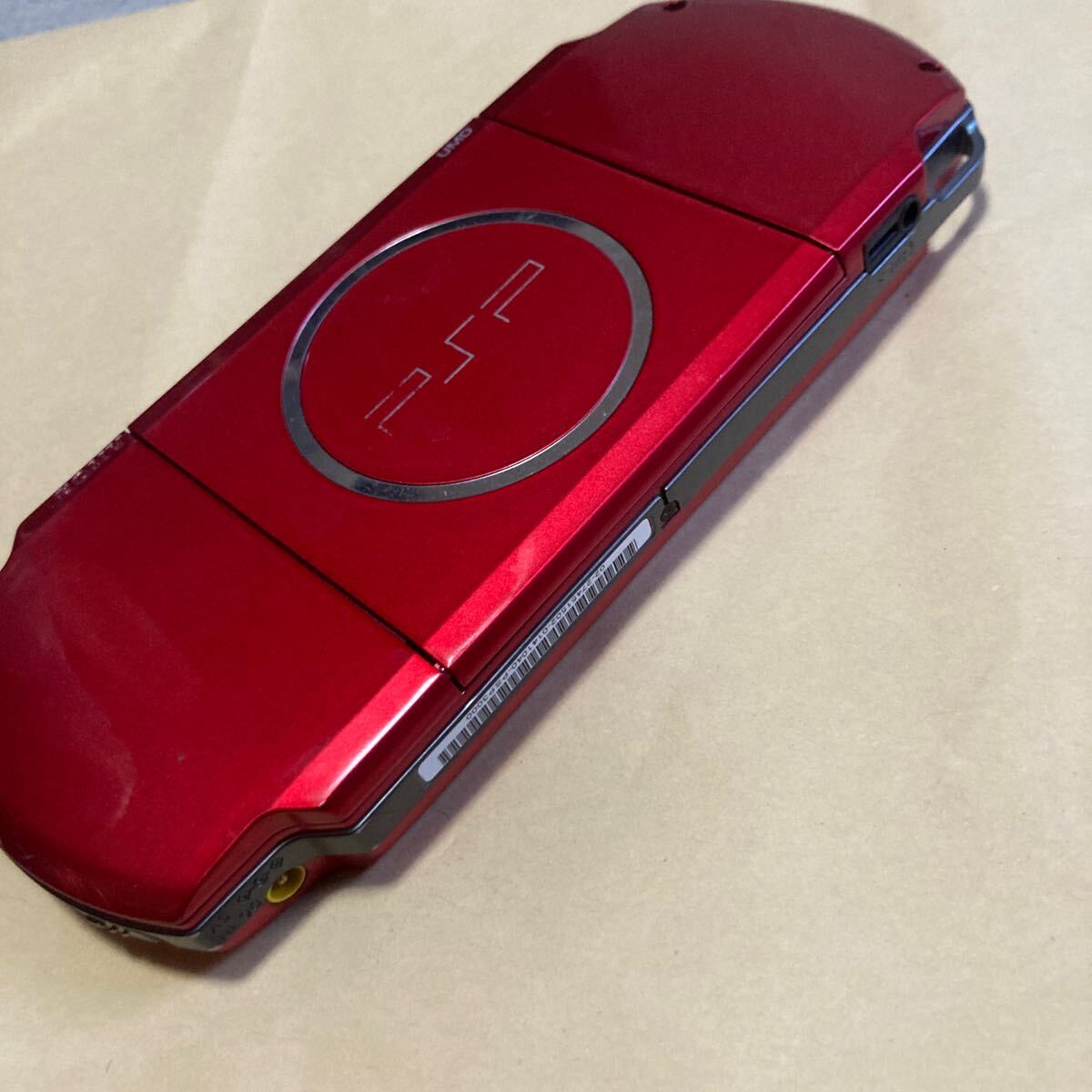 送料無料 PSP PSP-3000 プレイステーションポータブル 本体 送料無料 PSP PSP-3000 プレイステーションポータブル 本体