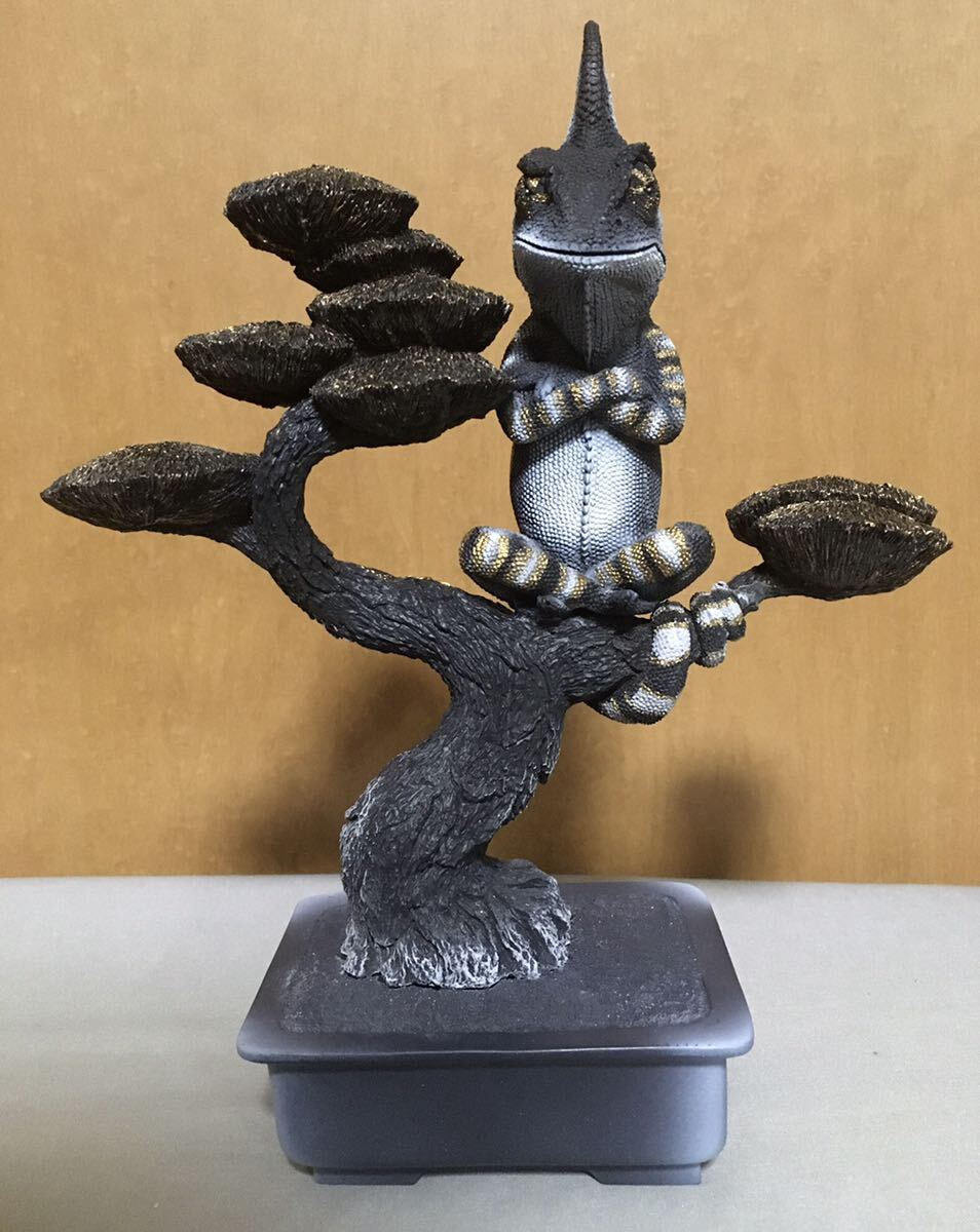朝隈俊男 TTF2022 80体限定 カメレオン 【変】 水墨画ver. 動物 朝隈俊男 TTF2022 80体限定 カメレオン 【変】 水墨画ver. 動物