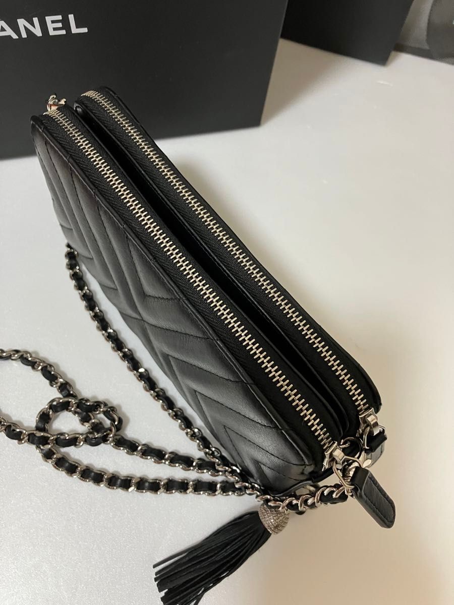 超美品 シャネル マトラッセ シェブロン チェーンウォレット 黒 超美品 シャネル マトラッセ シェブロン チェーンウォレット 黒