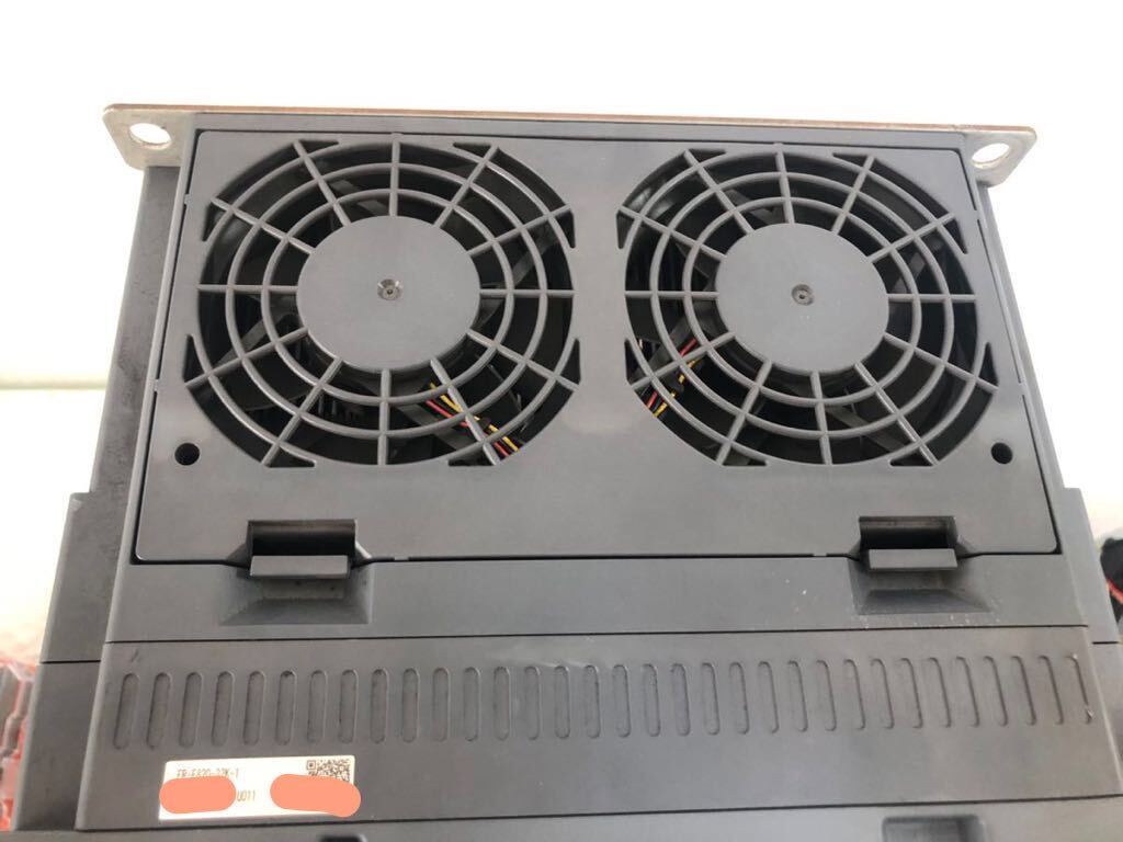 中古美品(動作確認済み)三菱電機インバータFR-F820-22K-1正規品 中古美品(動作確認済み)三菱電機インバータFR-F820-22K-1正規品