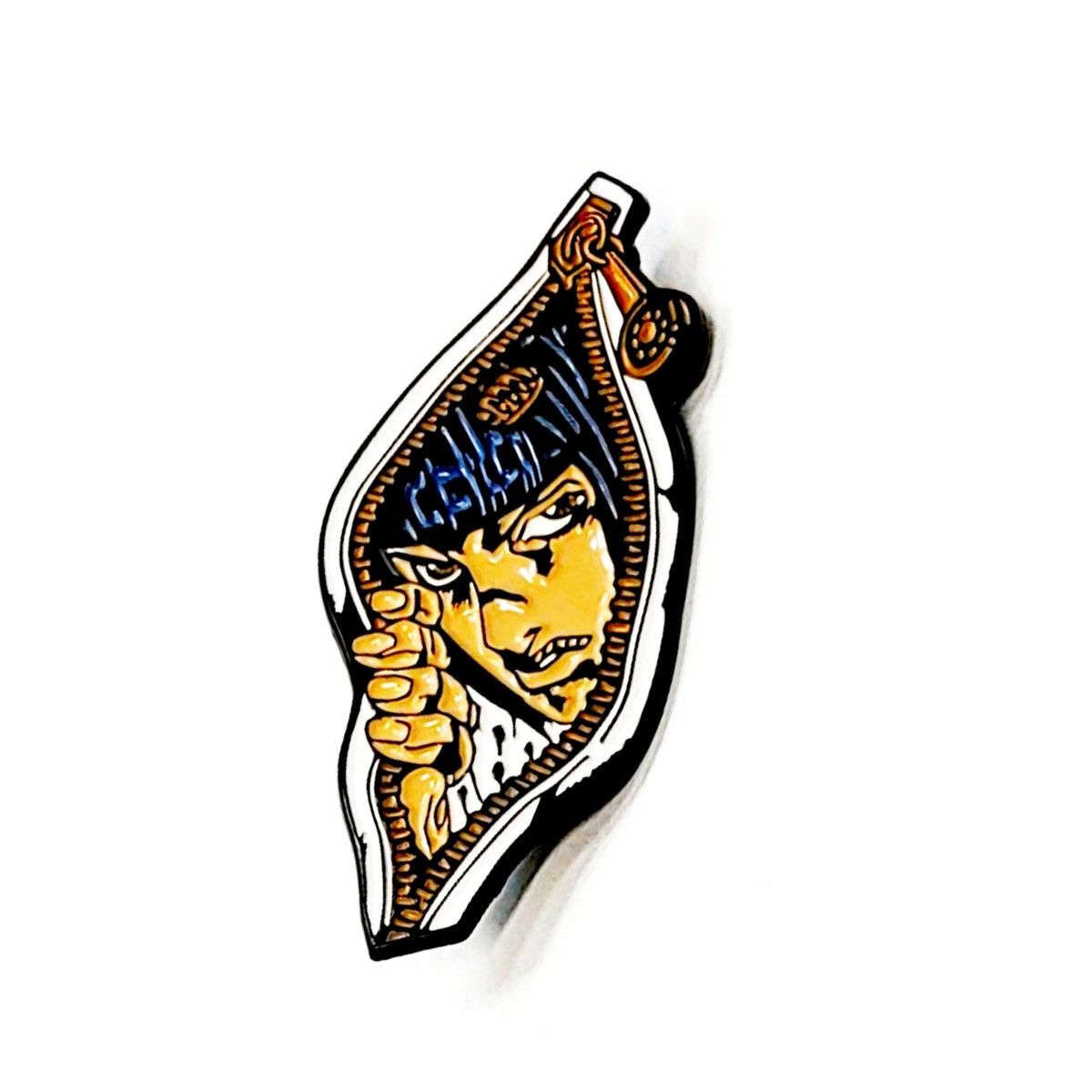 ジョジョの奇妙な冒険 ピンバッジ レア ジョジョの奇妙な冒険 ピンバッジ ブローノ・ブチャラティ s