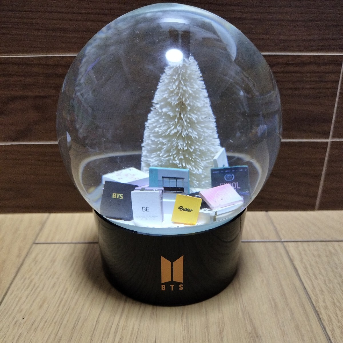 BTS≪スノードーム≫|Yahoo!フリマ(旧PayPayフリマ) BTS≪スノードーム≫|Yahoo!フリマ(旧PayPayフリマ)