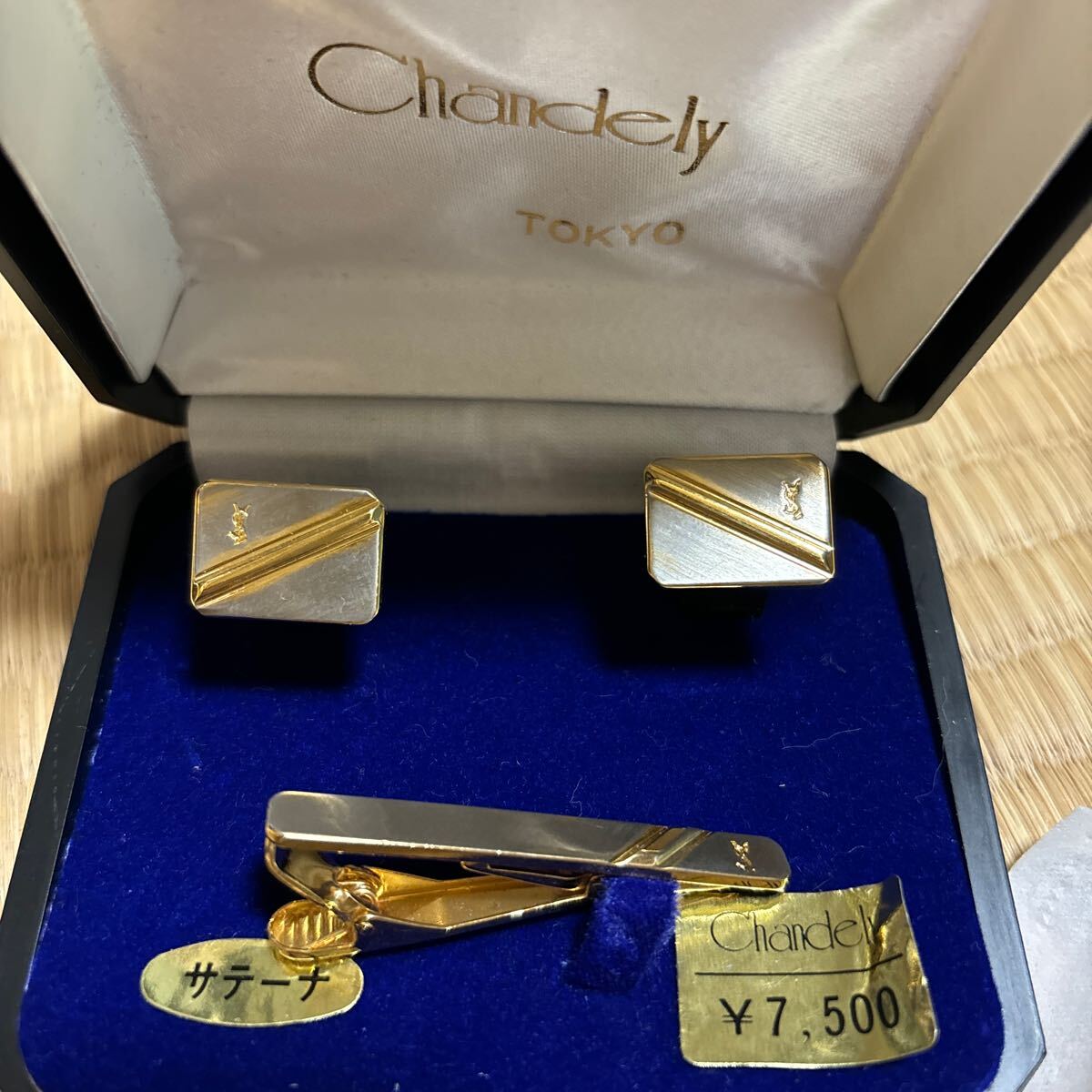 ☆カフスボタン ネクタイピン セット Chandely TOKYO 7,500円の ☆カフスボタン ネクタイピン セット Chandely TOKYO 7,500円の