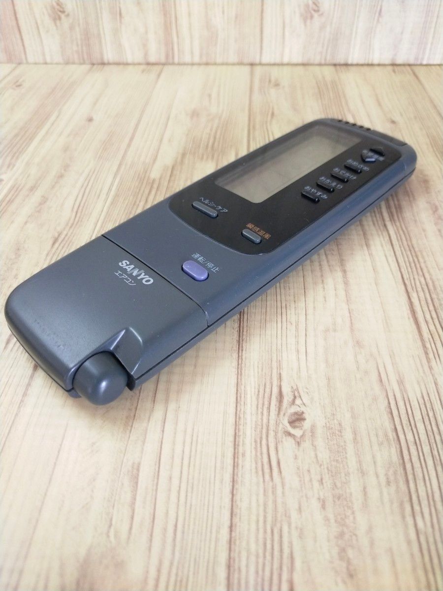 SANYO サンヨー エアコンリモコンRCS-VR2B(K) ホルダー&ビス付属 SANYO サンヨー エアコンリモコンRCS-VR2B(K) ホルダー&ビス付属