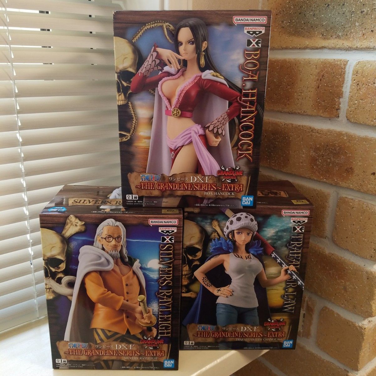 新品・未開封】ワンピース フィギュア まとめ売り 33点セット 新品・未開封】ワンピース フィギュア まとめ売り 33点セット