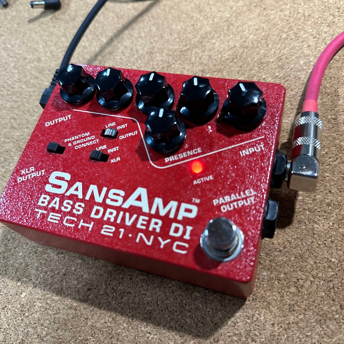 TECH21 SANSAMP BASS DRIVER DI (Vermilion) イケベオリジナル TECH21 SANSAMP BASS DRIVER DI (Vermilion) イケベオリジナル