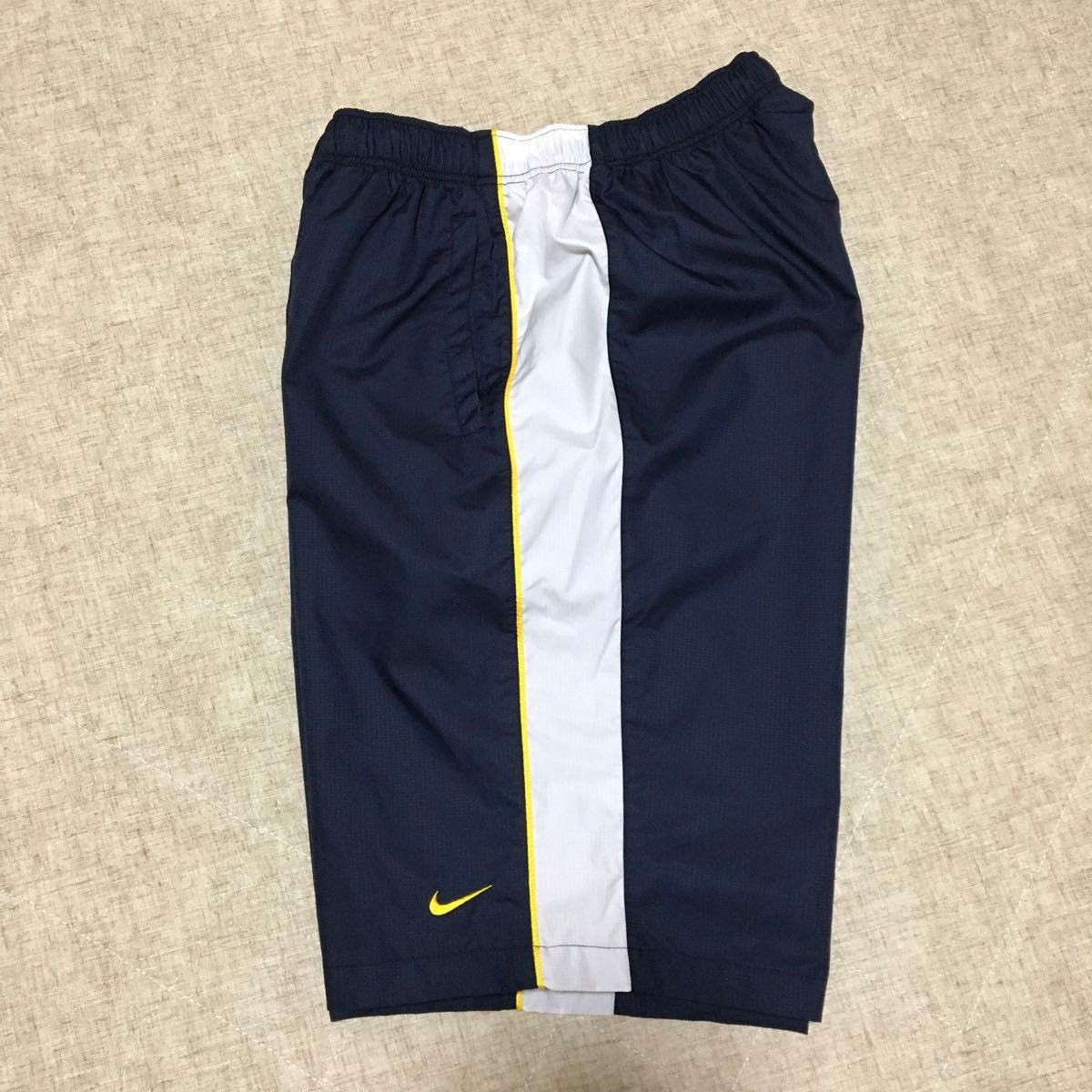 新品 未使用 NIKE ナイキ ハーフパンツ Y2K 00s ショーツ 新品 未使用 NIKE ナイキ ハーフパンツ Y2K 00s ショーツ