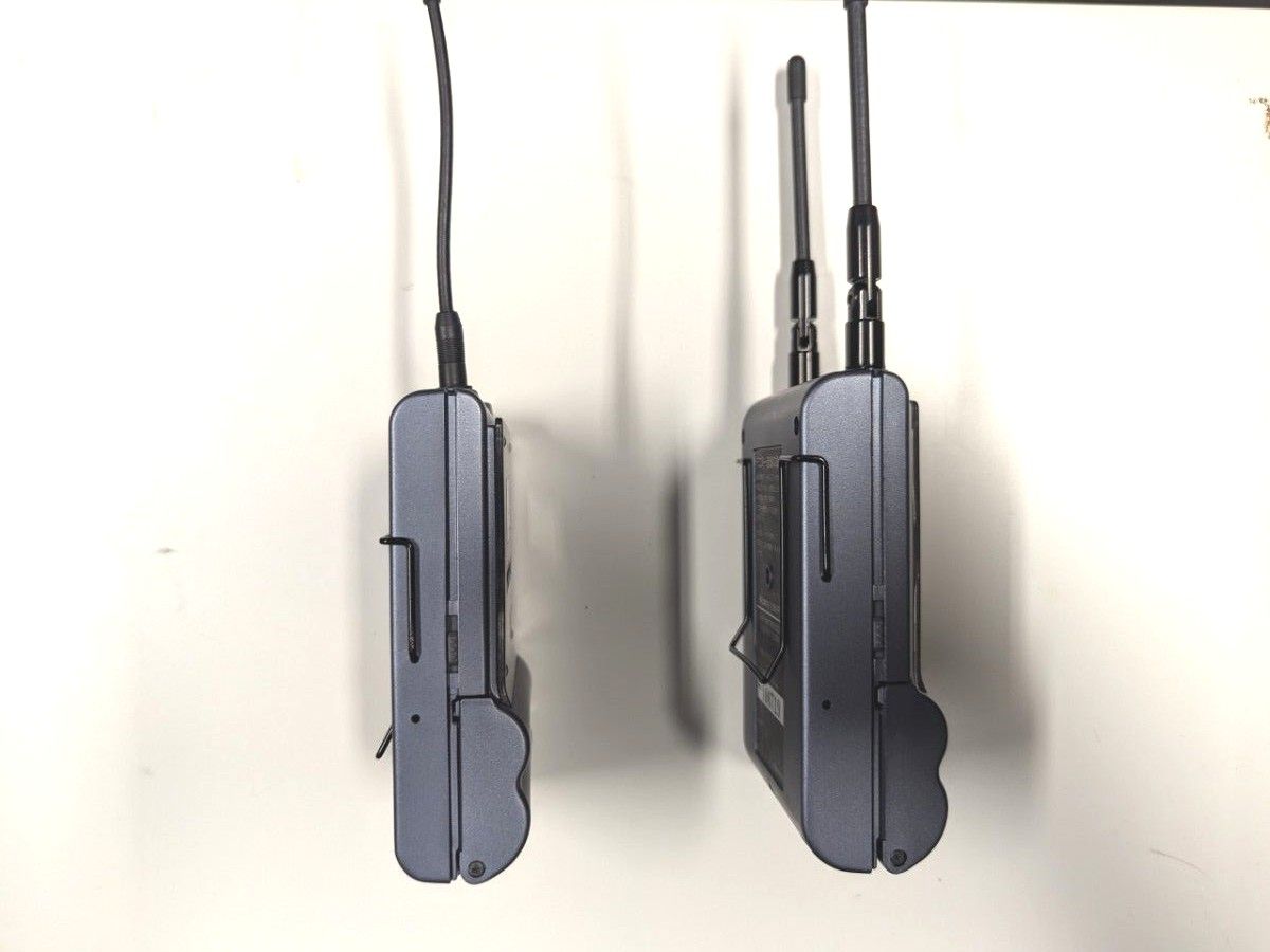 【段々値下】ソニーワイヤレスピンマイク UTX-B1 URX-P1 動作確認済 段々値下】ソニーワイヤレスピンマイク UTX-B1 URX-P1 動作確認