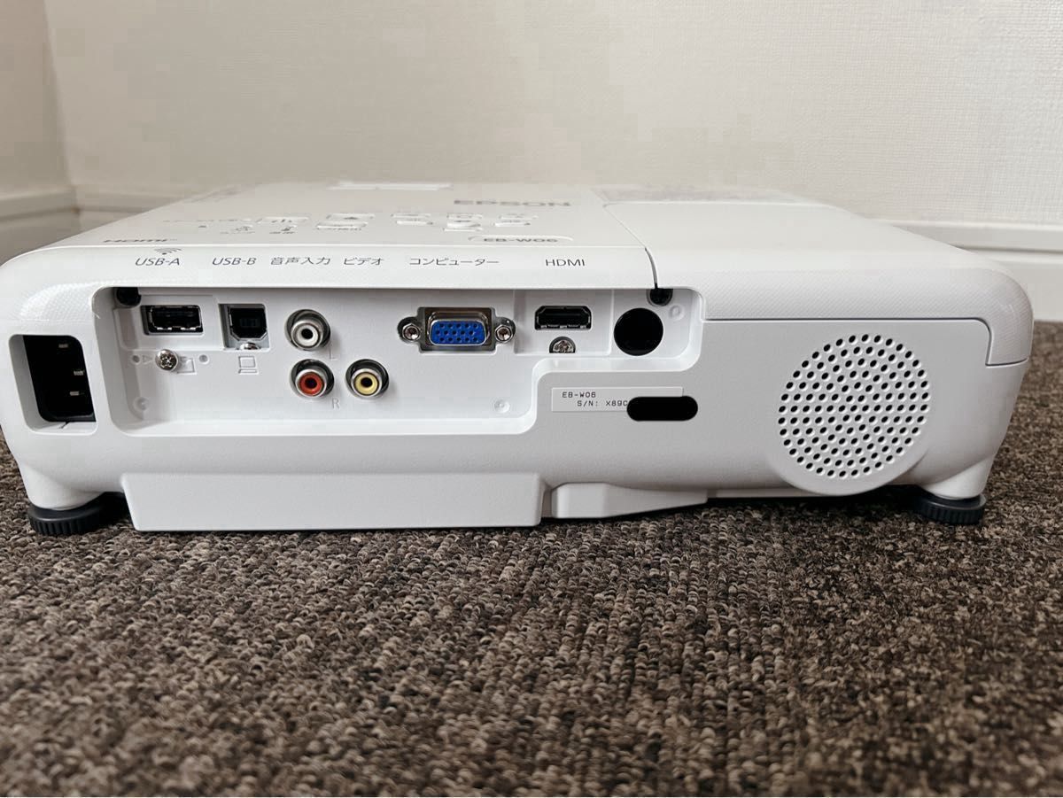 美品/ランプ点灯時間44H/数回使用/動作確認済】現行品 EPSON 美品/ランプ点灯時間44H/数回使用/動作確認済】現行品 EPSON