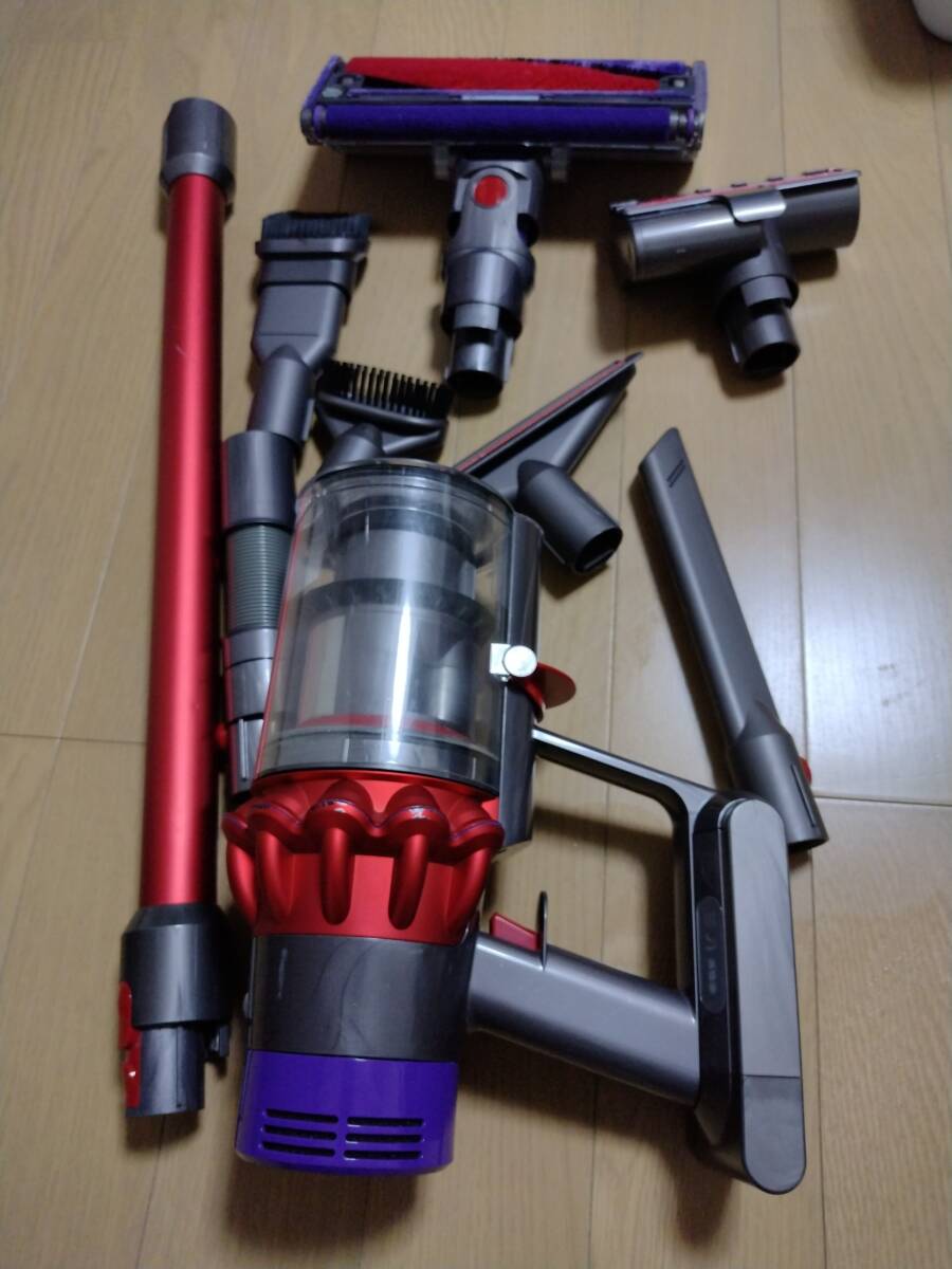 ダイソン コードレス掃除機 V10 SV12 純正バッテリーの状態良好 ダイソン コードレス掃除機 V10 SV12 純正バッテリーの状態良好