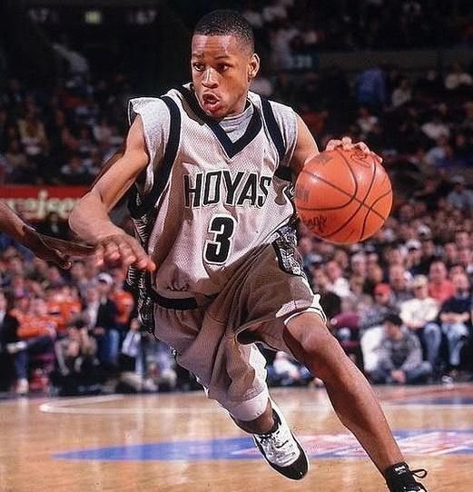 未使用品】 ジョージタウン大学時代 IVERSON #3 アレン 未使用品】 ジョージタウン大学時代 IVERSON #3 アレン