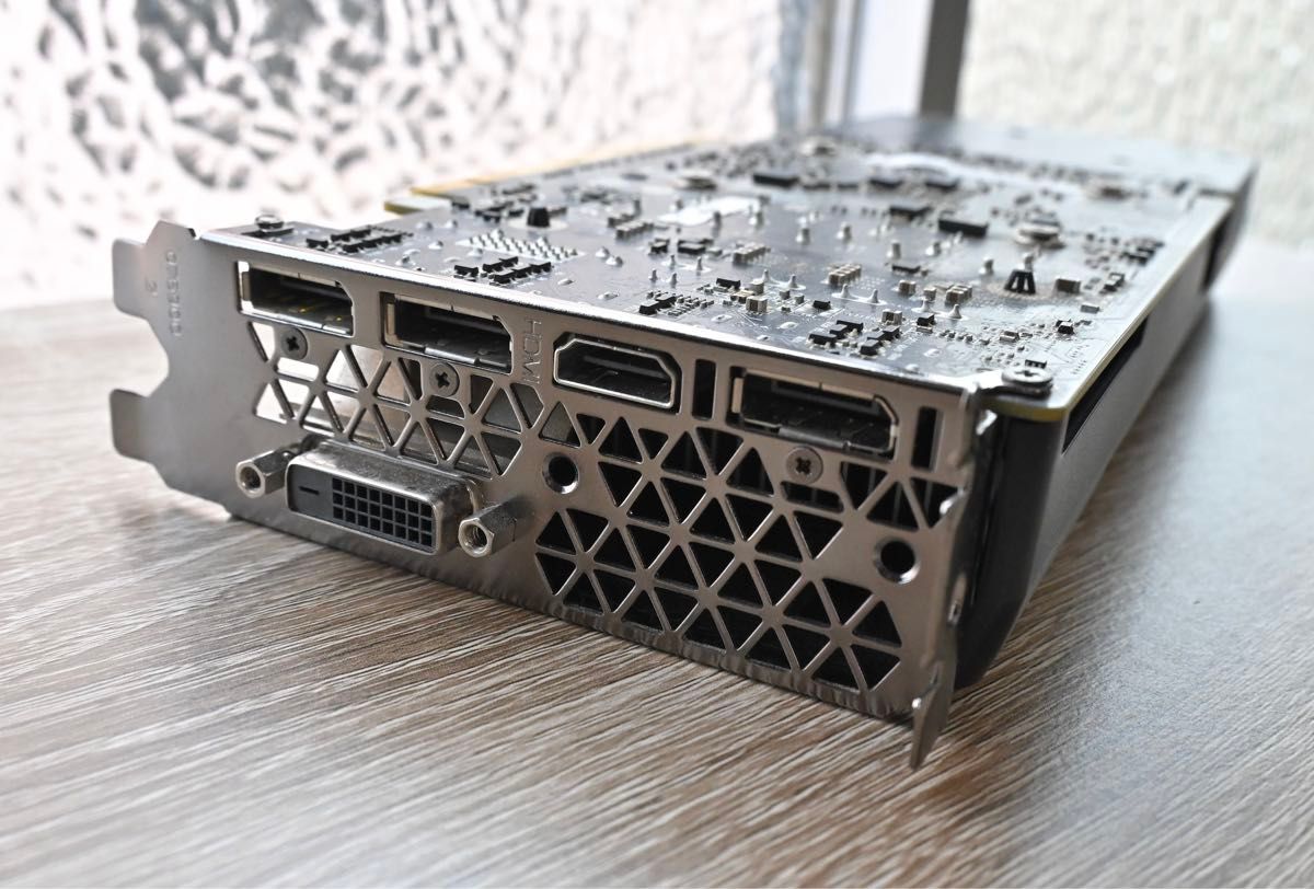 ZOTAC GeForce GTX 1060 6GB グラフィックボード GeForce|Yahoo ZOTAC GeForce GTX 1060 6GB グラフィックボード GeForce|Yahoo