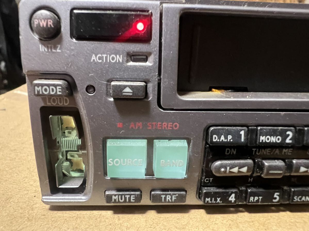 Junk ALPINE 3DA-7885J in-dash CD changer MDA-5051 MD changer Junk ALPINE 3DA-7885J in-dash CD changer MDA-5051 MD changer