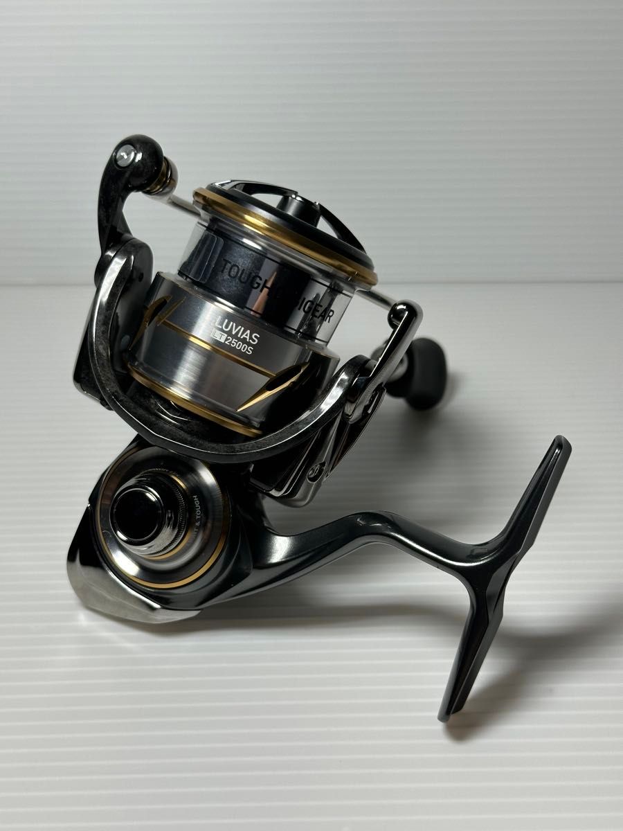 ダイワ DAIWA 20 LUVIAS(ルビアス) FC LT2500S-XH スピニング ダイワ DAIWA 20 LUVIAS(ルビアス) FC LT2500S-XH スピニング