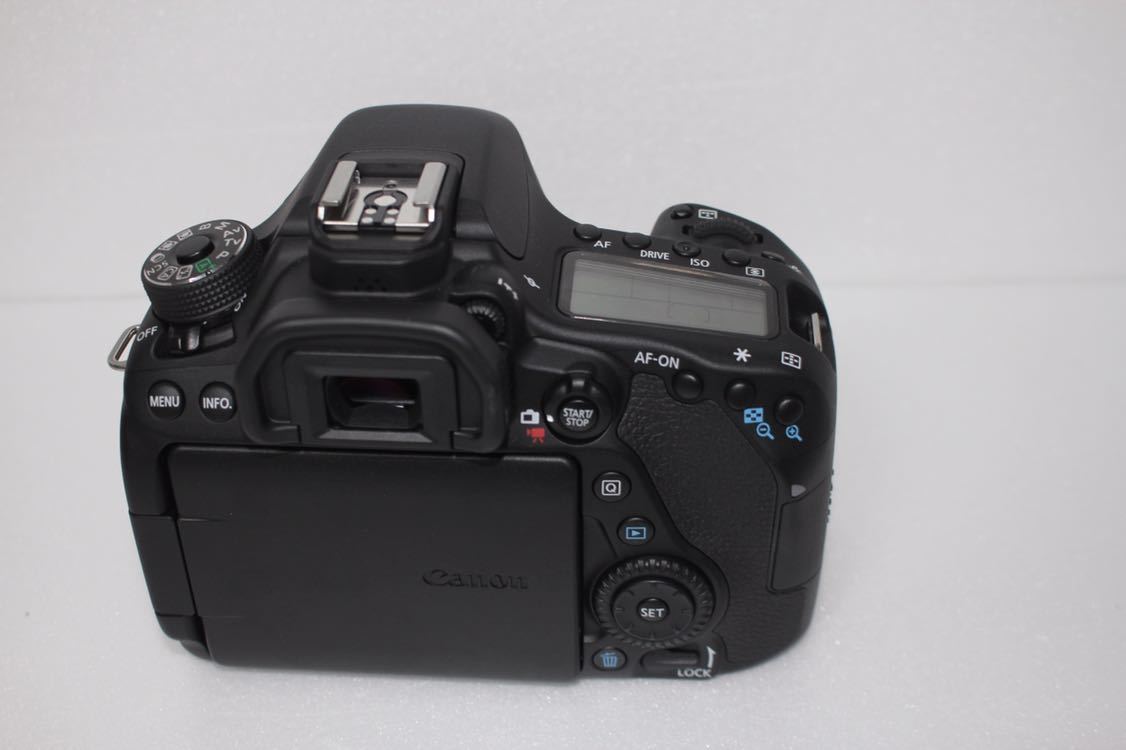 Canon 一眼レフカメラ Canon EOS 80D標準&望遠ダブルレンズセットの画像4