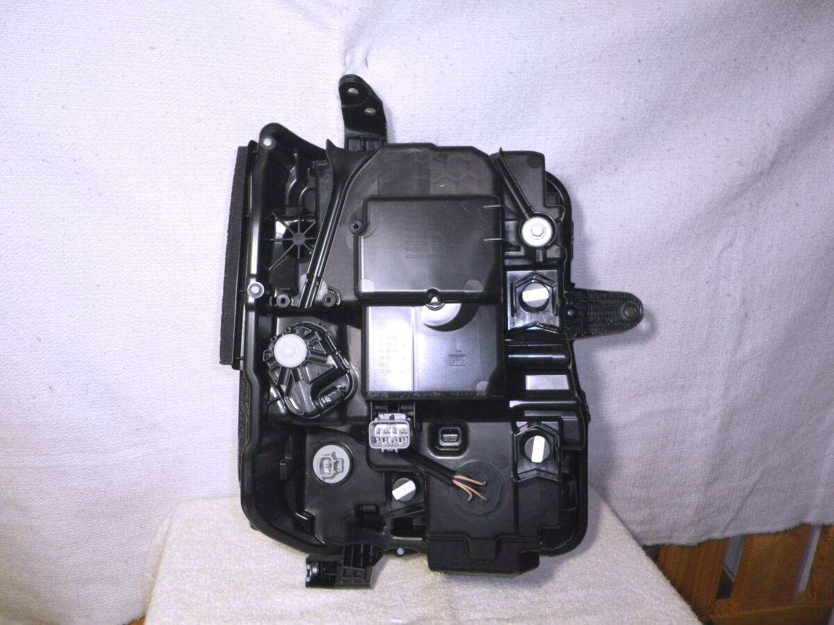 item_image_3