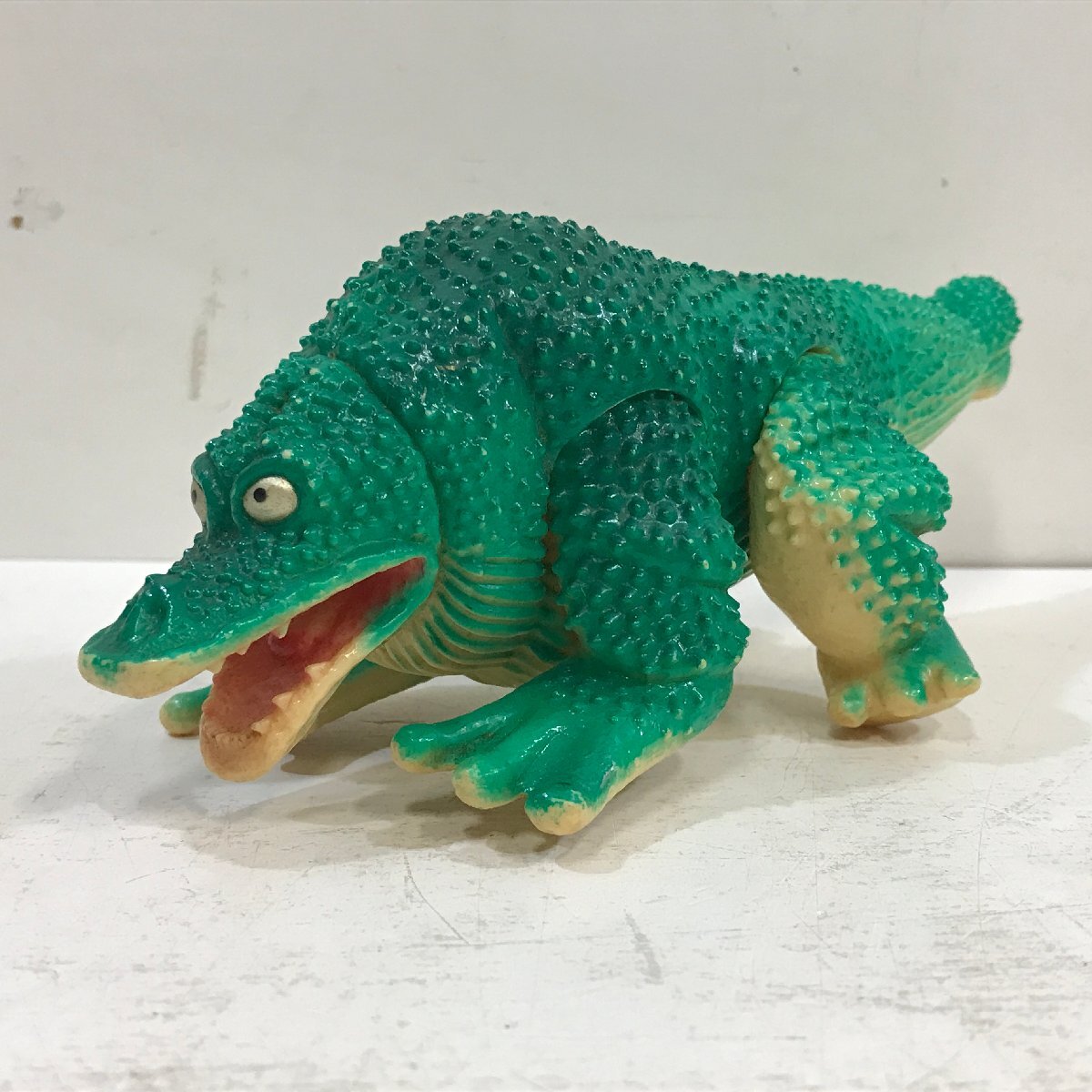 Yahoo!オークション - BANDAI 汐吹き怪獣 ガマクジラ Yahoo!オークション - BANDAI 汐吹き怪獣 ガマクジラ