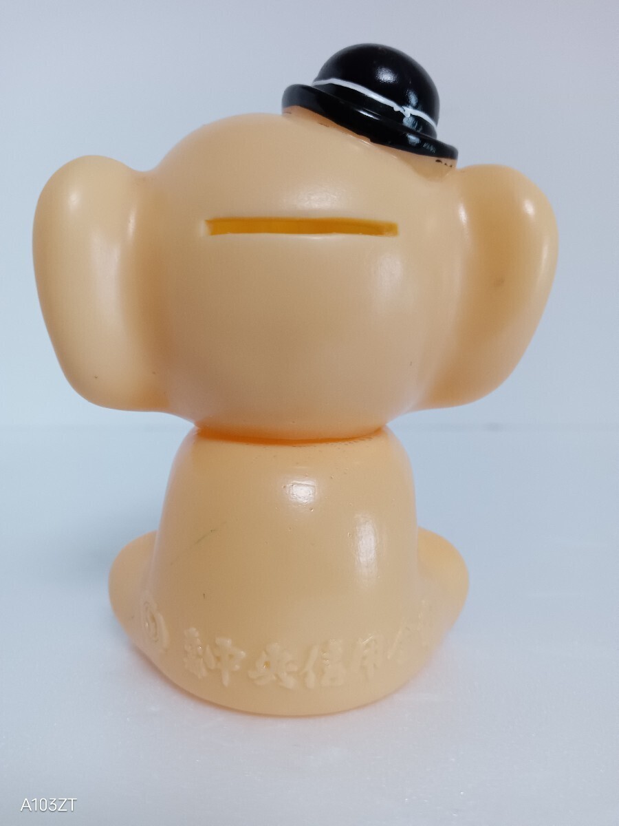 京都中央信用 貯金箱 Yahoo!オークション - 約10cm 京都中央信用金庫 ゾウ ソフビ
