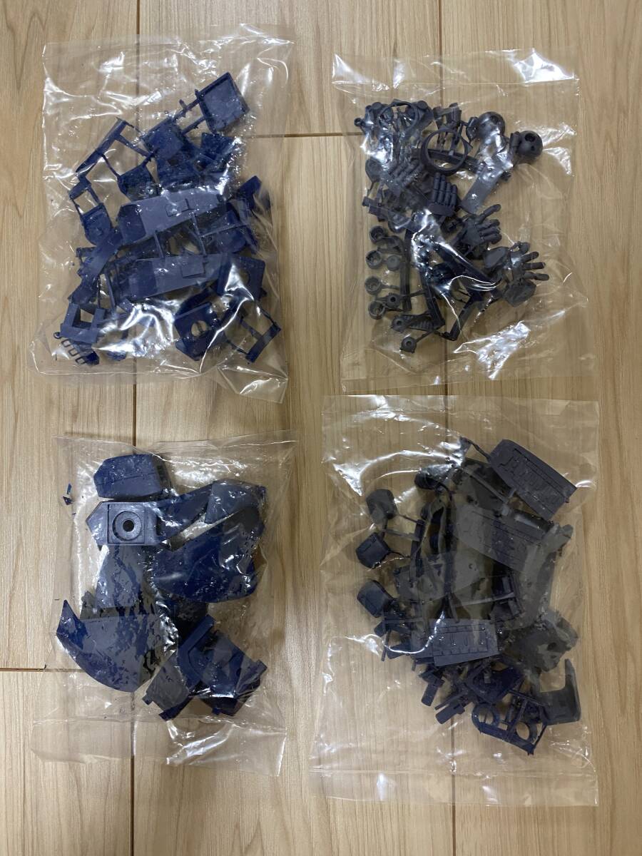 EEE 1/100 ブラカリィ 内袋未開封 WAVE ウェーブ ガレージキット EEE 1/100 ブラカリィ 内袋未開封 WAVE ウェーブ ガレージキット